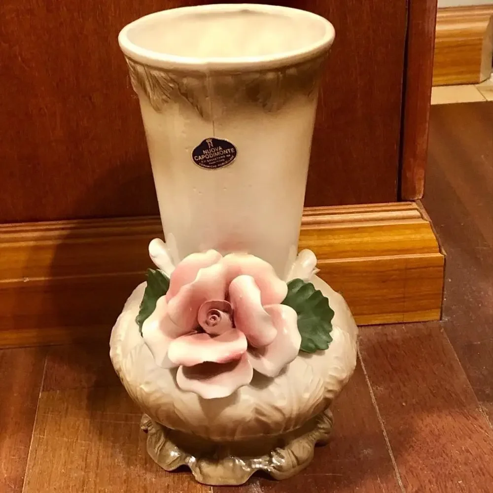 Capodimonte Vase